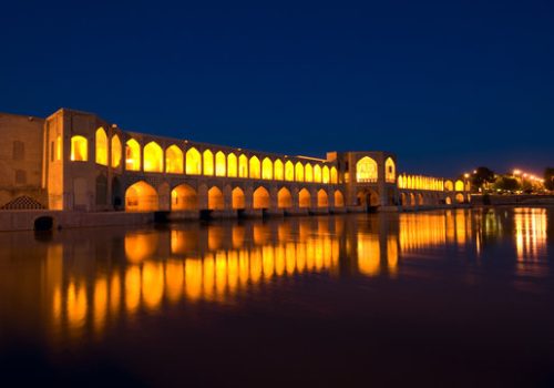 33 پل در اصفهان